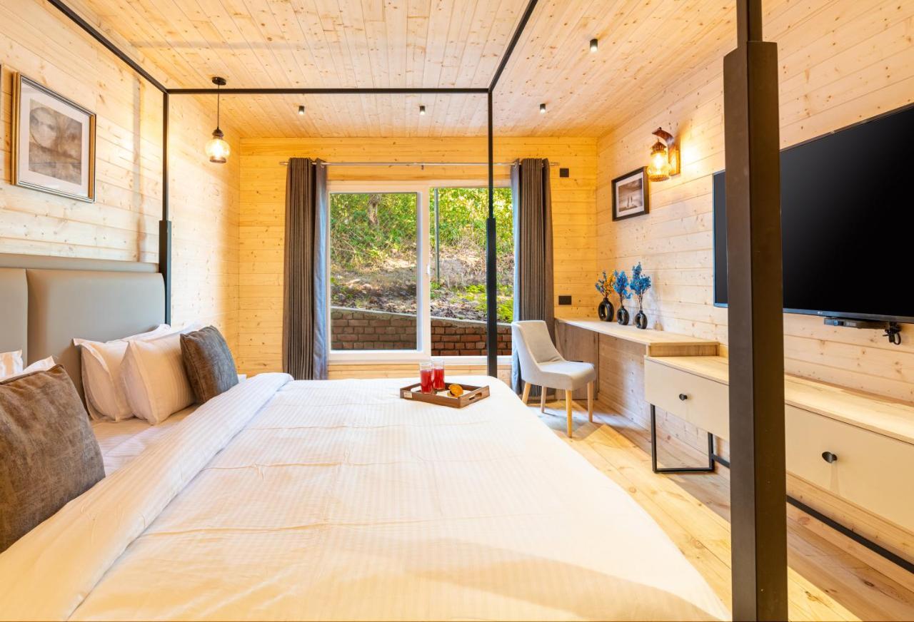 Saffronstays The Woods - Sal Villa Dehradun Dış mekan fotoğraf